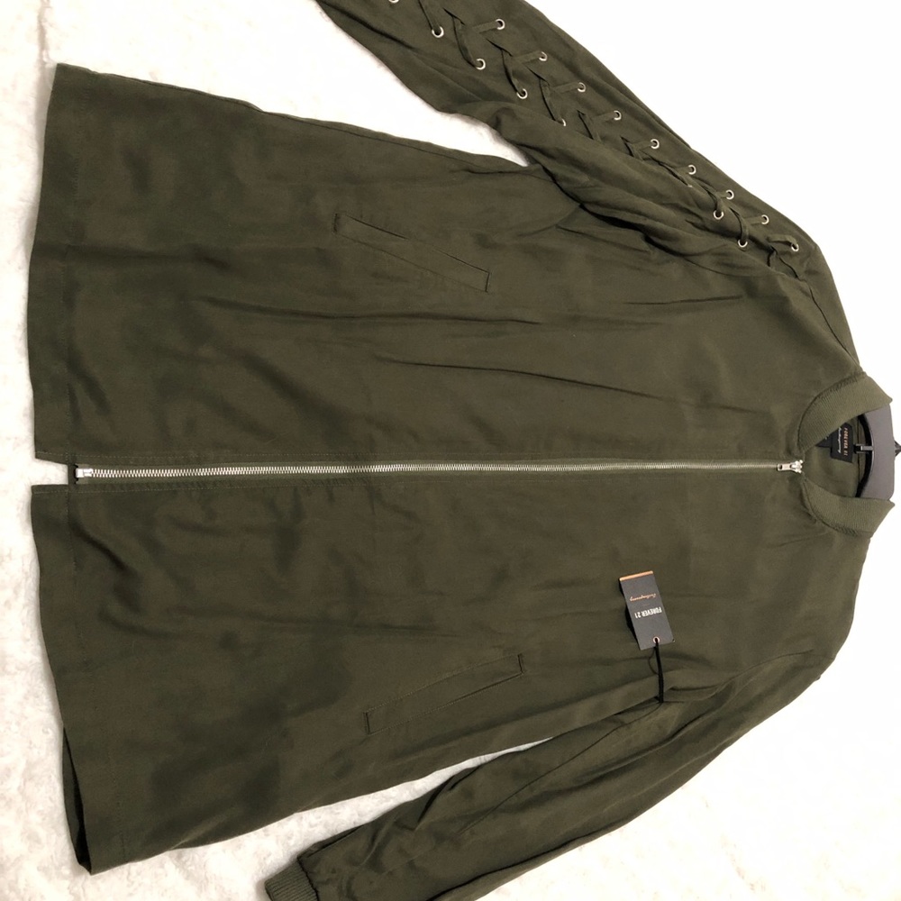 Women’s  Forever21 Green Bomber Jacket Size: L